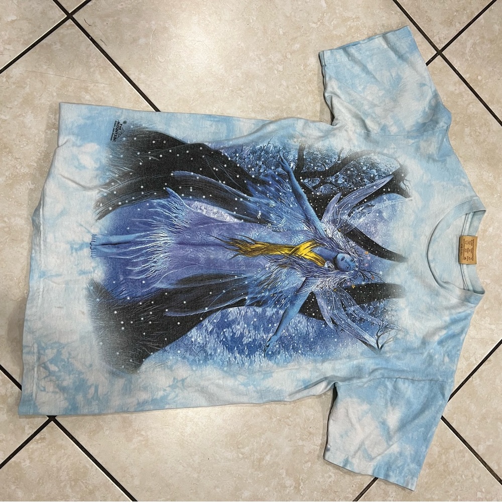 THE MOUNTAIN TEE